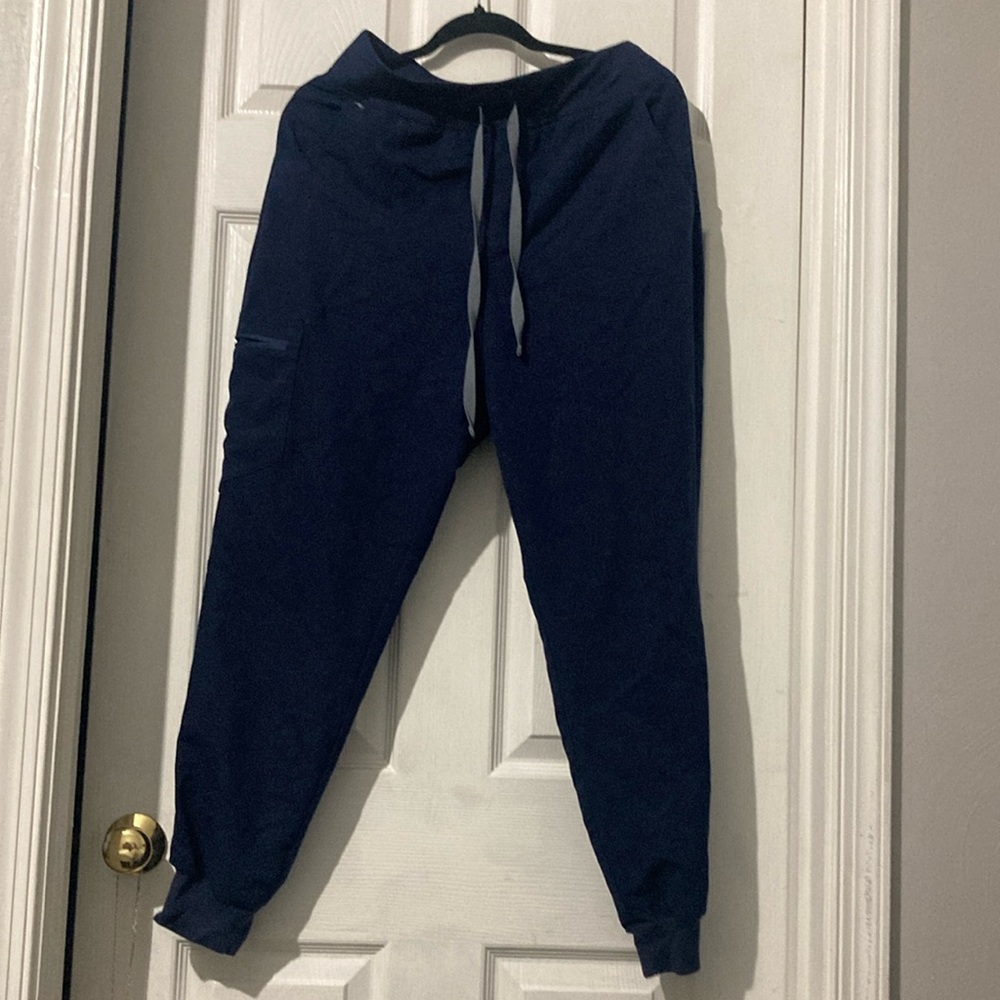 Figs Zamora Navy Blue Joggers Women’s Size Medium Scrub Pants